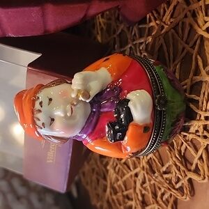 Villeroy and boch hinged porcelain collectible rare